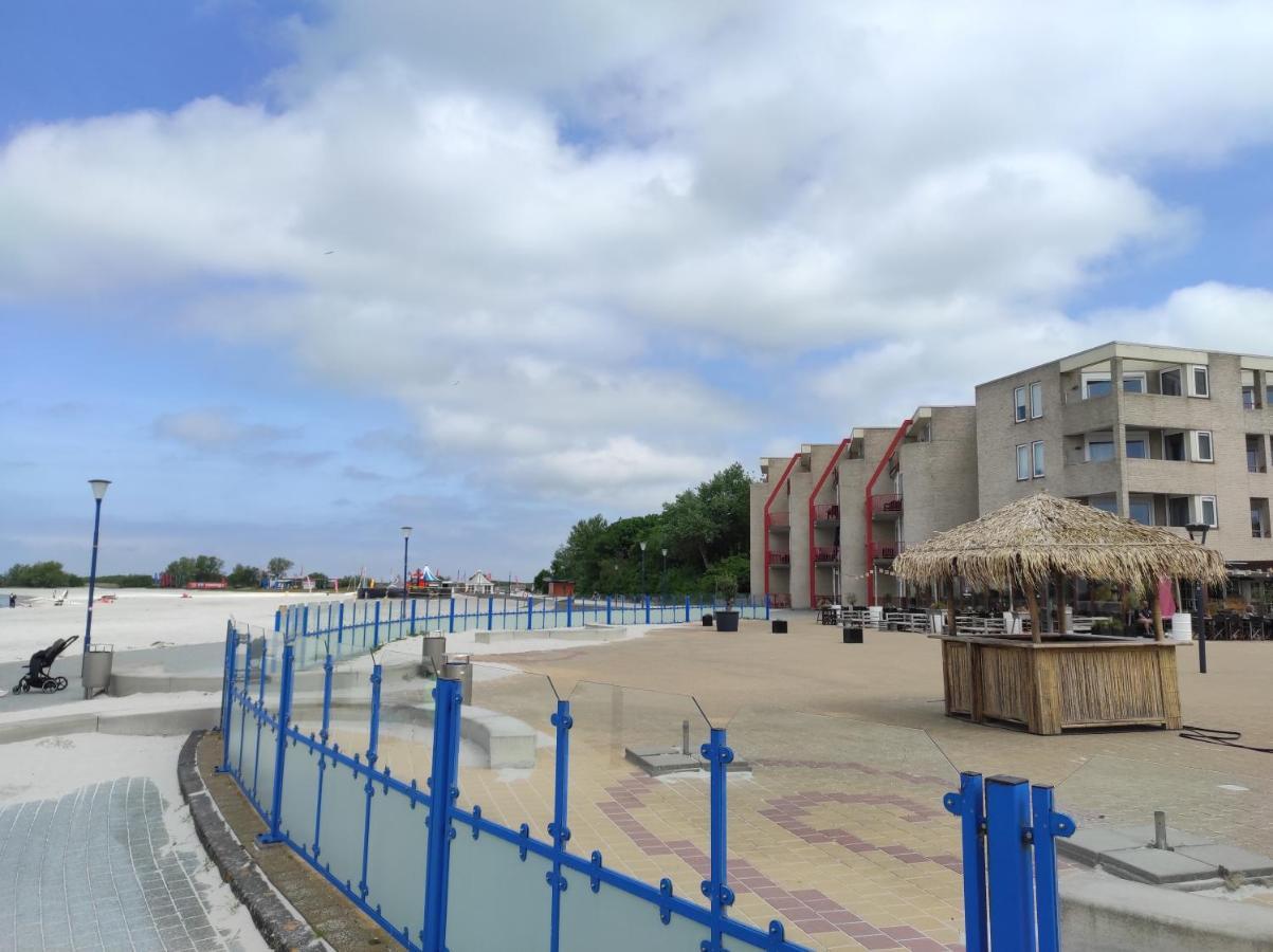 Appartement Ijsselmeer Makkum Strand Екстериор снимка