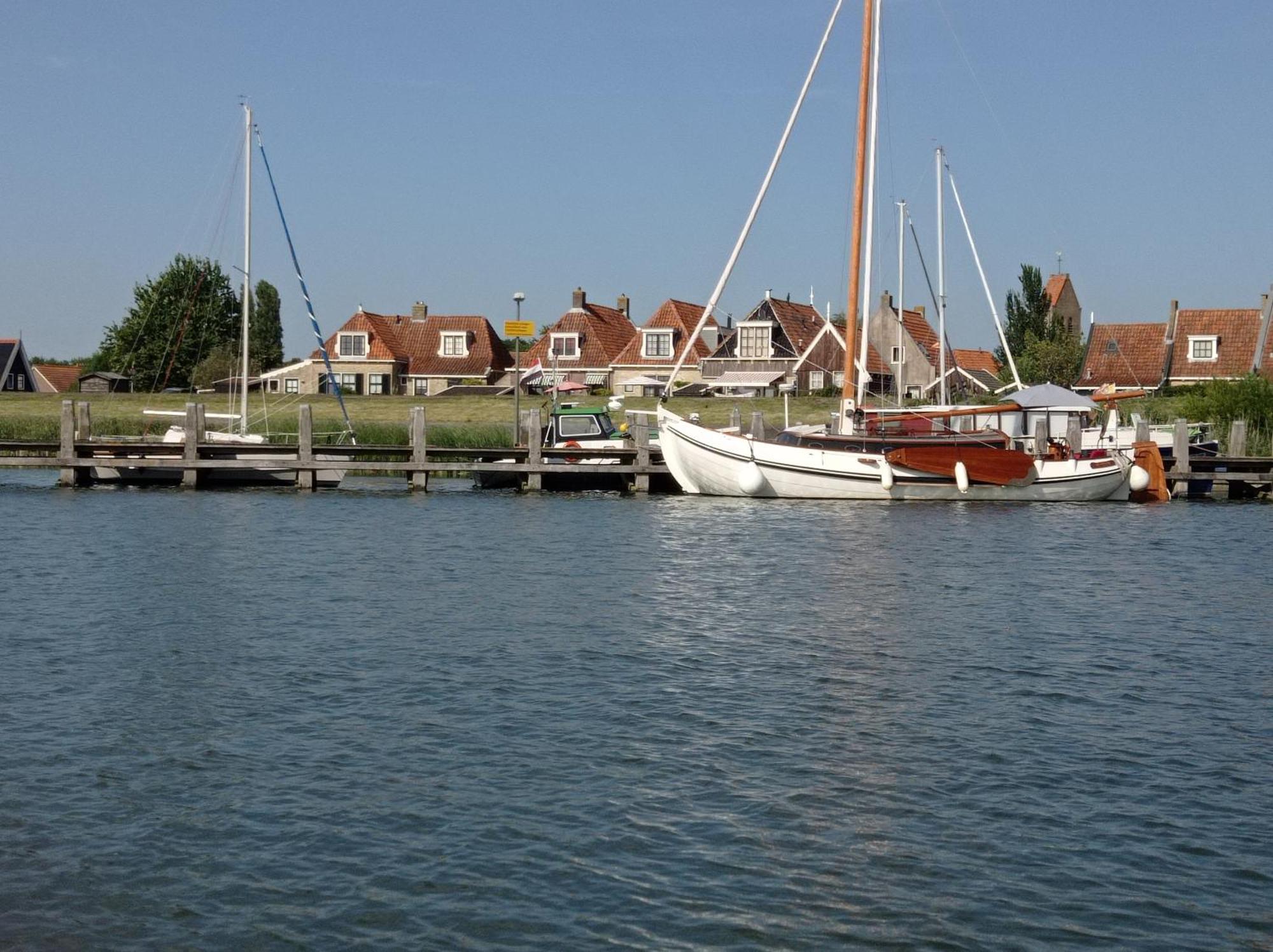 Appartement Ijsselmeer Makkum Strand Екстериор снимка